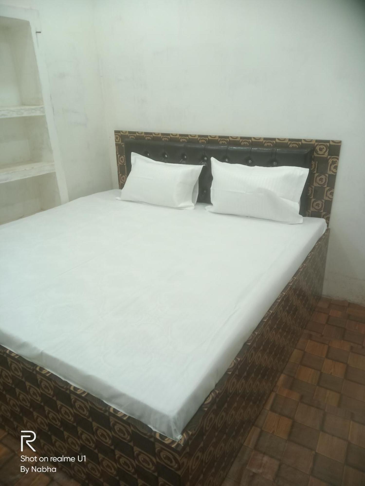 Shivaay Home Stay Varanasi Exterior foto