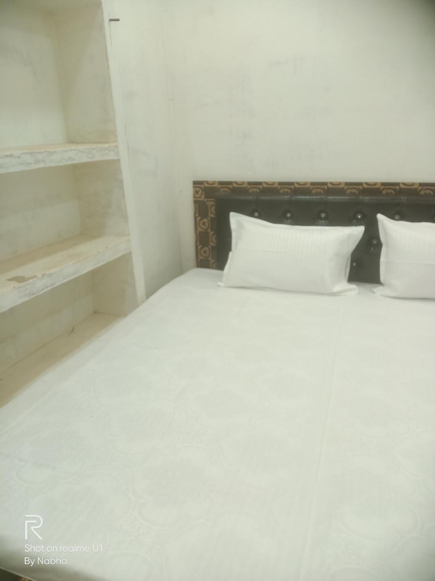 Shivaay Home Stay Varanasi Exterior foto