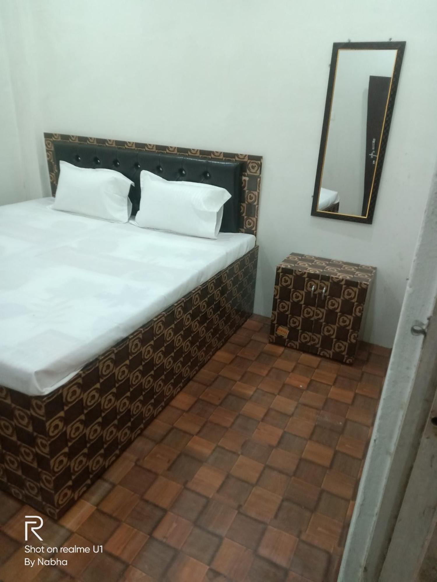 Shivaay Home Stay Varanasi Exterior foto